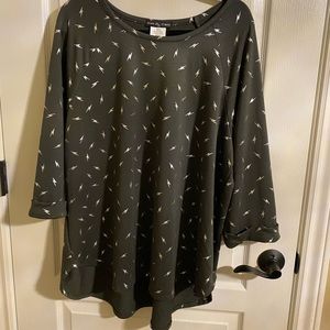 Long sleeve lightning bolt shirt